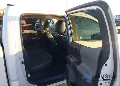 2022 Toyota Tacoma Sr5 V6 z USA, uszkodzony, nr VIN 3TYCZ5AN6NT054017